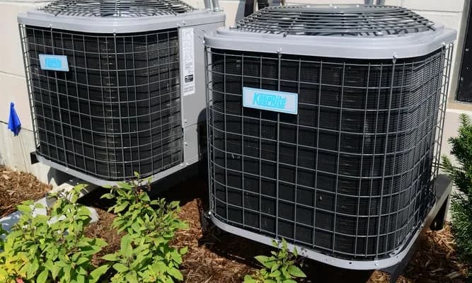 Residential air-conditioning condenser units